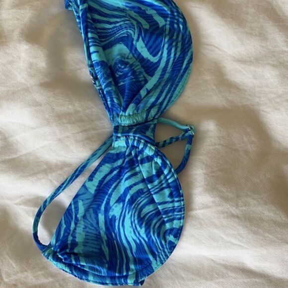 Frankies Bikini blue marble top - Picture 2 of 3